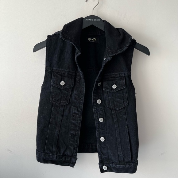 Brandy Melville John Galt Denim Vest - Picture 1 of 9